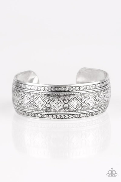 Gorgeously Glow Silver Bracelet