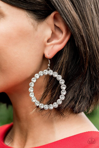 Welcome To The Glam boree White Earring