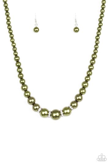 Party Pearls Green Necklace