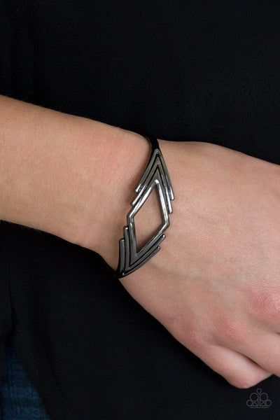 In Total De-Nile Black Bracelet